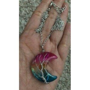 New Necklaces for Women Crescent Moon Pendant Necklace Tree of Life Wire